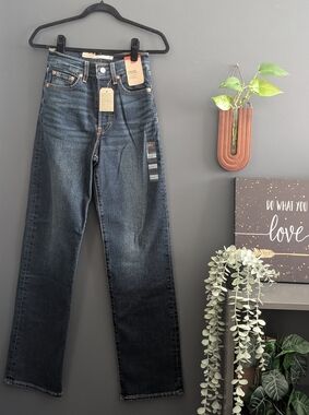 NWT Levi’s Ribcage Straight Jeans - Dark Wash Slim Thigh Super High Rise 25